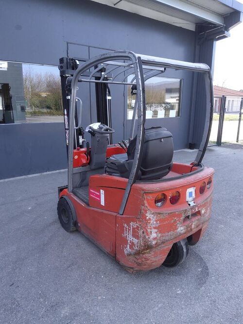 chariot élévateur électrique BT C3E150R 3252
