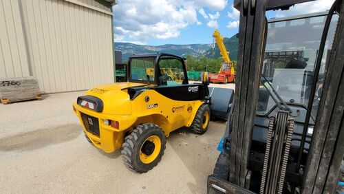 chariot &eacute;l&eacute;vateur t&eacute;lescopique JCB 520-40 E000218