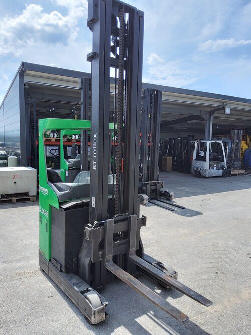 chariot &agrave; m&acirc;t r&eacute;tractable BT RRE160 1568