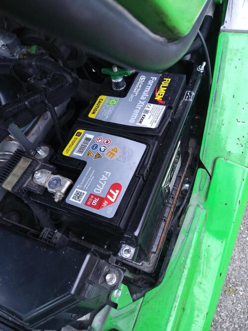 chariot élévateur diesel CESAB M330D 2470