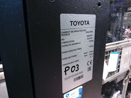préparateur de commandes à moyenne / haute levée Toyota OME100N E00025