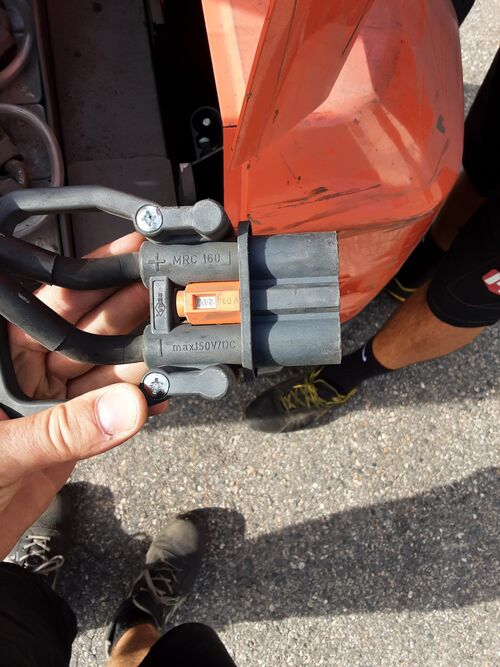 préparateur de commandes à moyenne / haute levée Toyota OME100N E00025