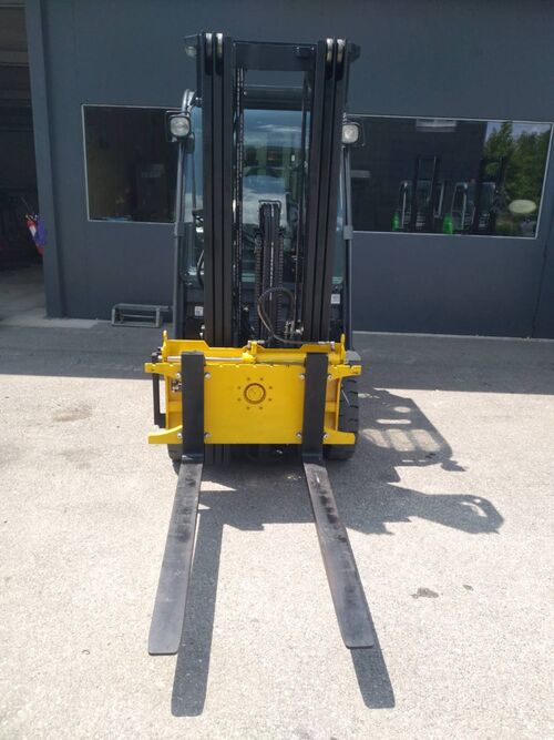 chariot élévateur gaz Toyota 06-8FG18F E002678