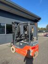 chariot &eacute;l&eacute;vateur &eacute;lectrique Toyota 8FBEK16T E007413