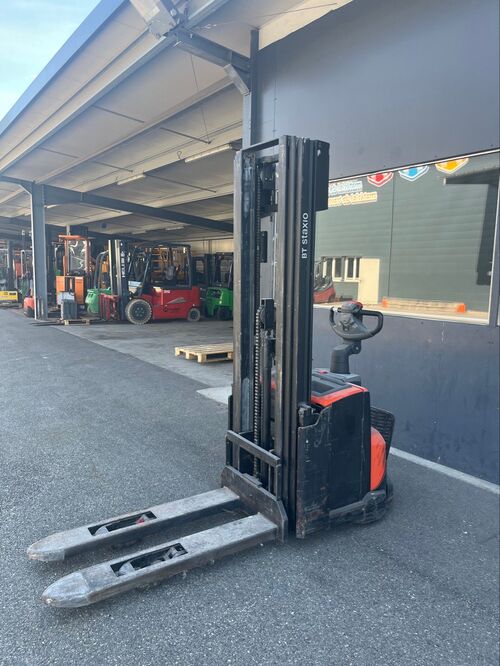 gerbeur &eacute;lectrique BT SWE120L E007408