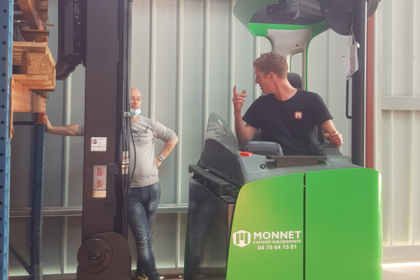 Formation conduite de chariots de manutention