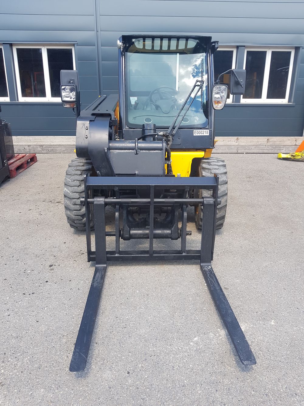 Chariot t&eacute;lescopique au d&eacute;part pour le Vercors