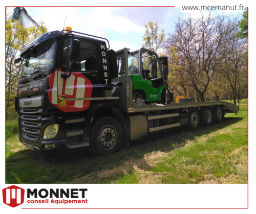 🌳🌳 Livraison en plein champs de noyer pour notre client ! 🌳🌳